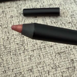 New - Jaclyn Cosmetics Lip Liner